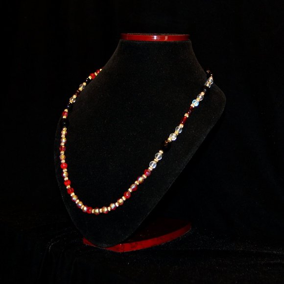 Black, Red, and Gold beaded necklace - Picture 3 of 5